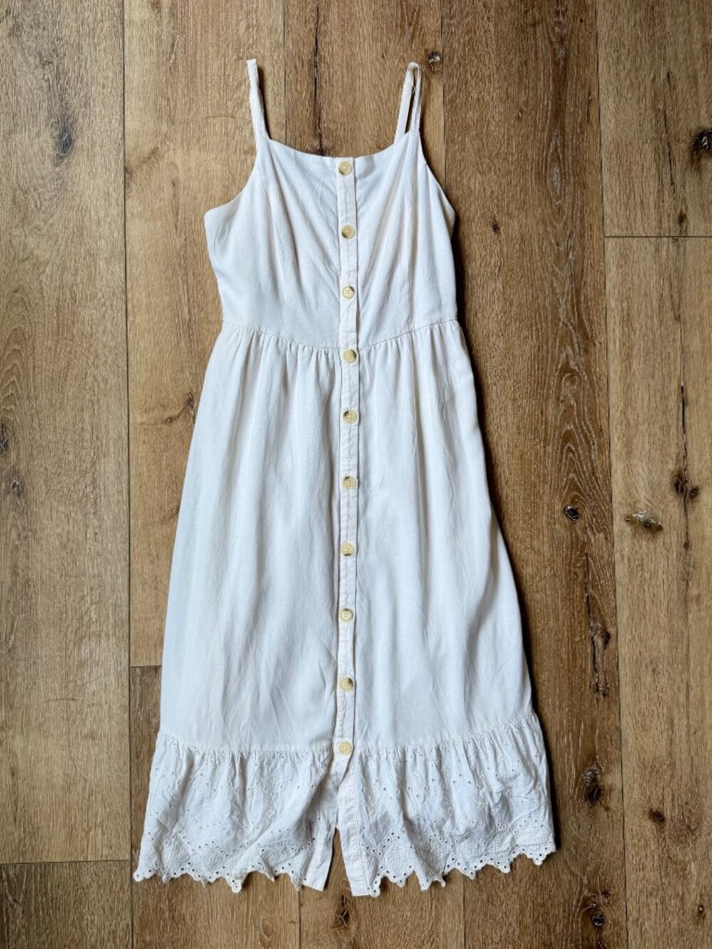 ✨ Old Navy Cream Smocked Button Front Dress — Size M